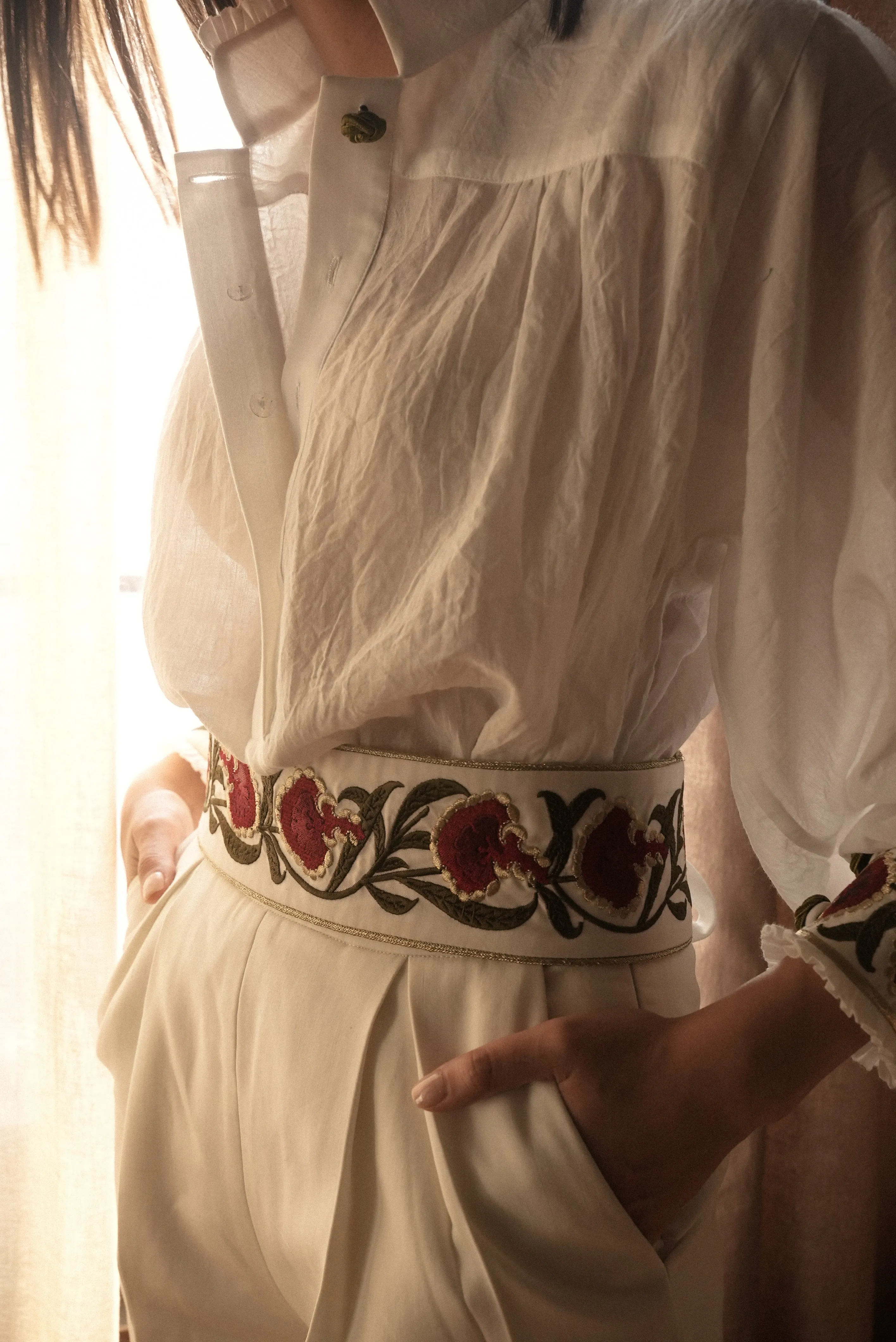 Carnation Belt - White/Red