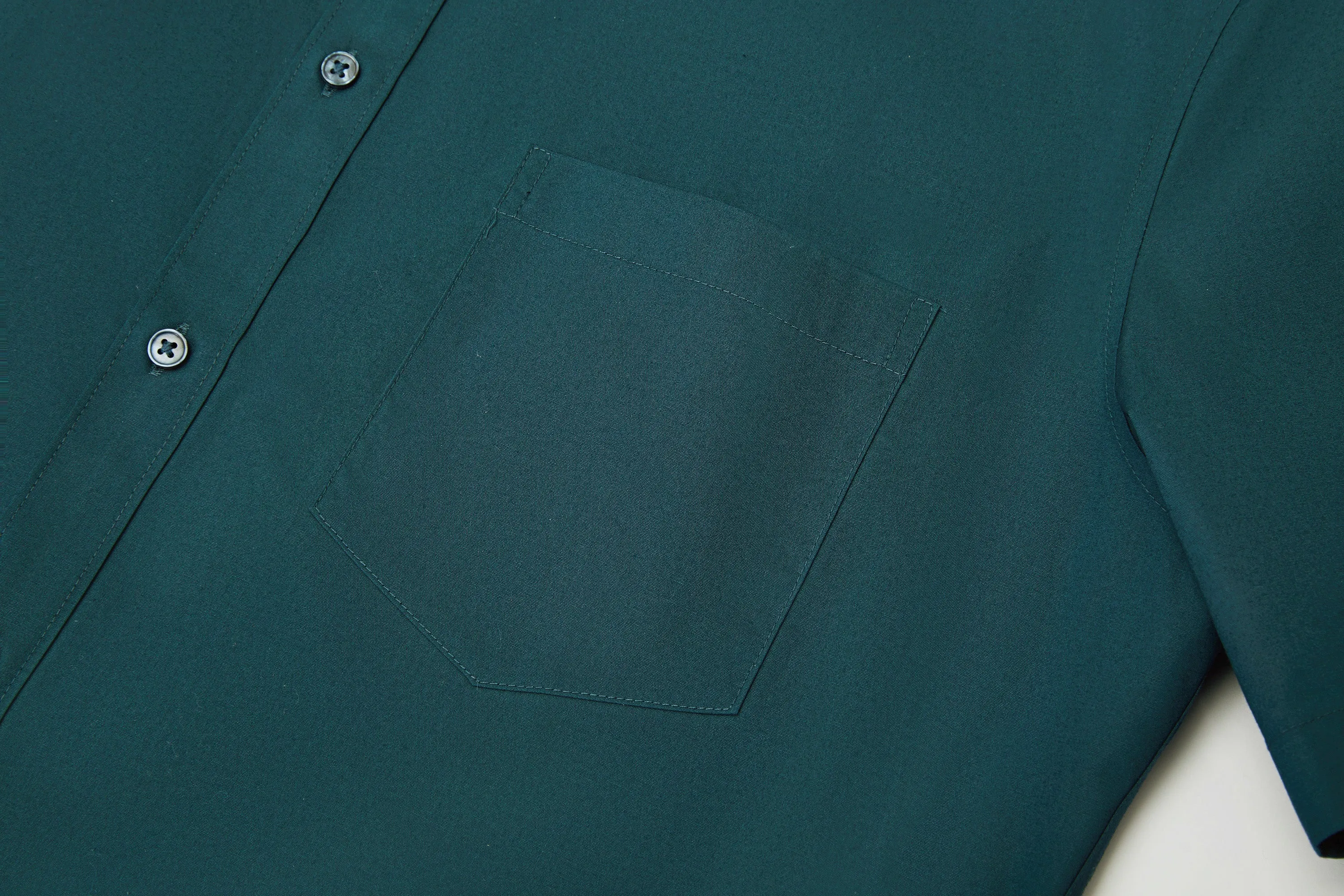 Non-Iron Easy Care Smart Fit Poplin Short Sleeve Shirt
