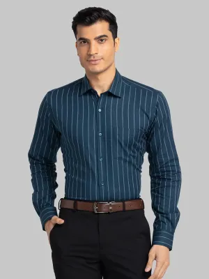 Park Avenue Men Blue Slim Fit Cotton Shirts