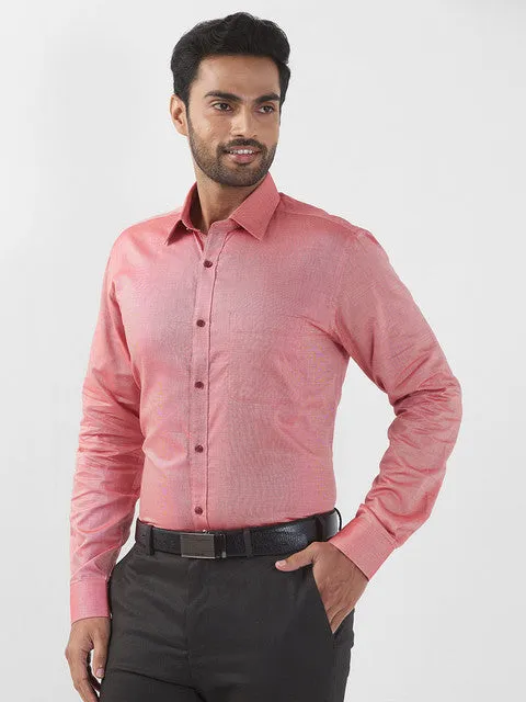 Raymond Men Pink Solid Slim Fit Cotton Formal Shirts