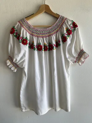 Vintage 1970s Oaxacan Embroidered Blouse