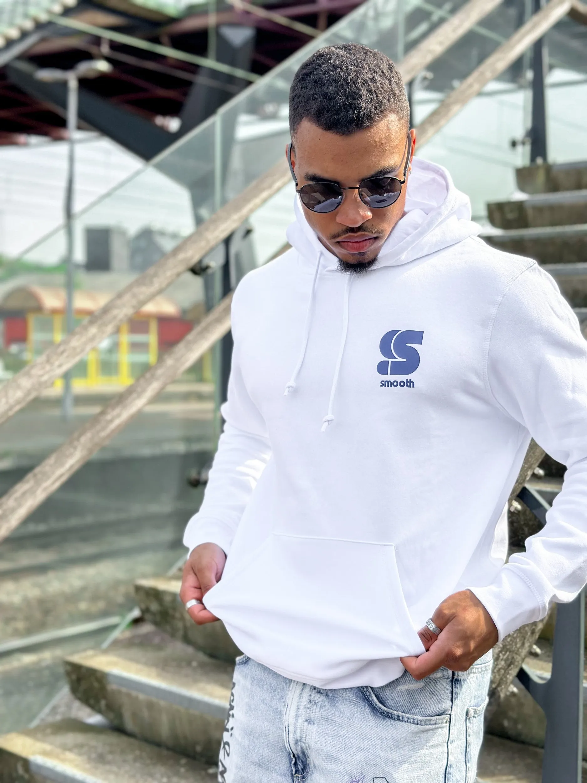 White Hoodie / S Logo Blue Front Back Men