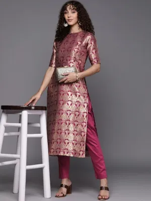 Women Floral Kurta with Trousers