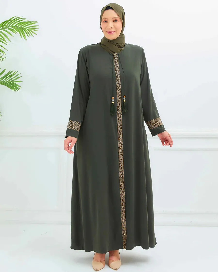 Zeenat Abaya