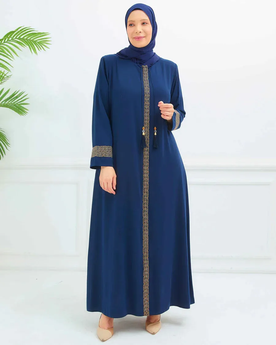 Zeenat Abaya