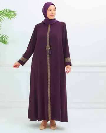 Zeenat Abaya