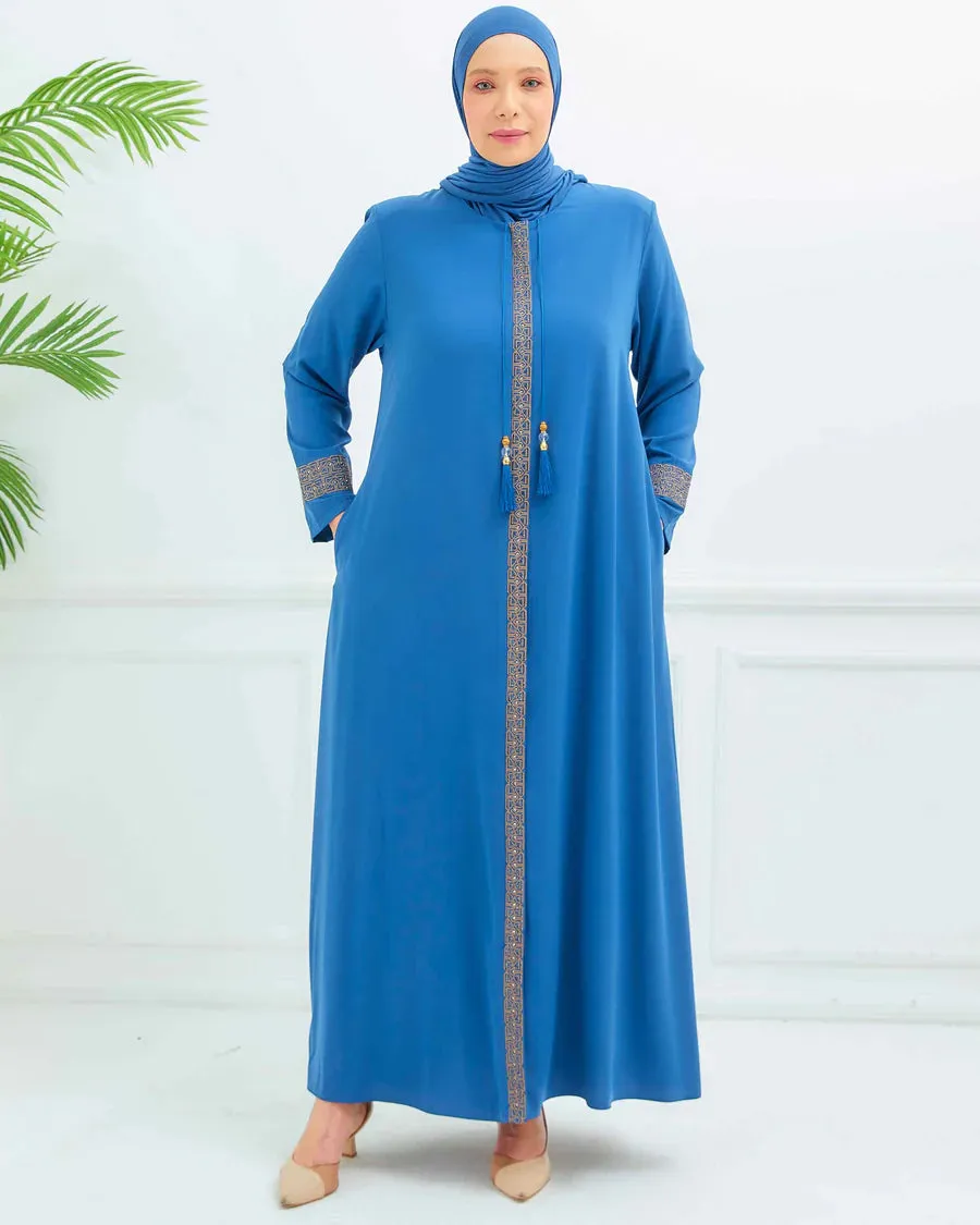 Zeenat Abaya