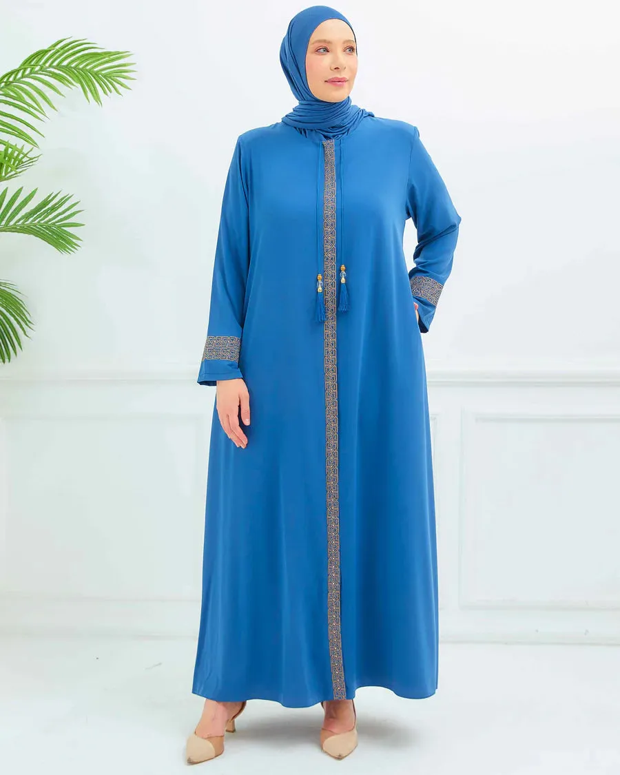 Zeenat Abaya